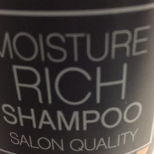 Meet your Posher, Jess